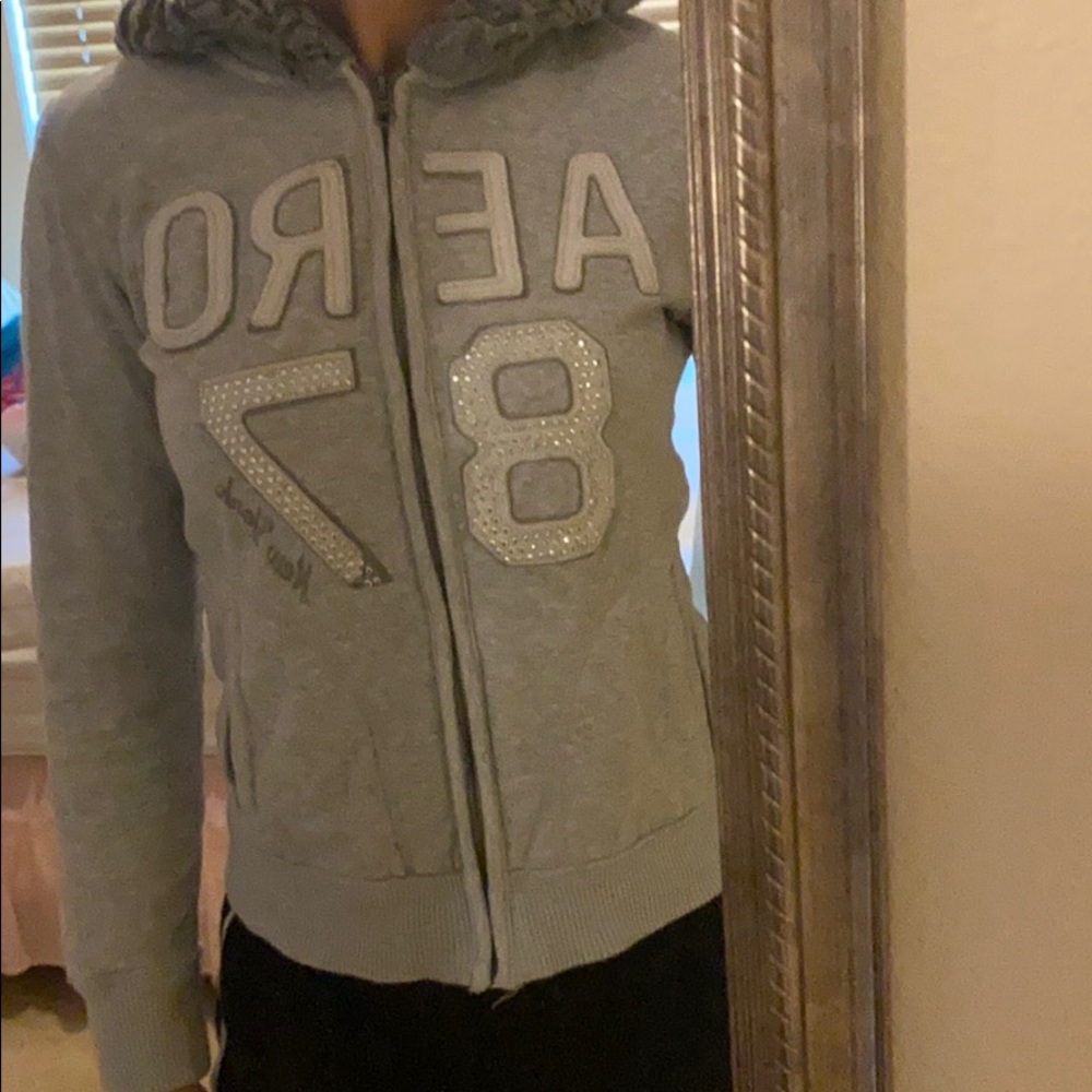 A grey winter jacket from Aéropostale.